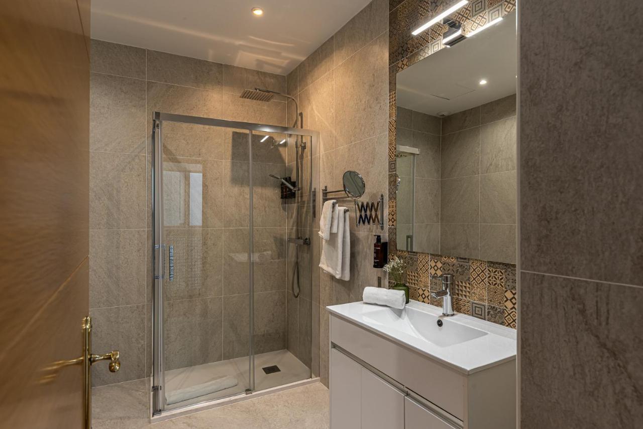 Waou Apartamentos En Sol Confort 3 Madrid Ngoại thất bức ảnh